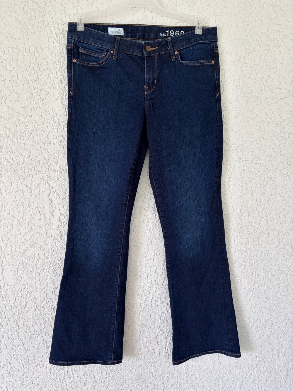 GAP Dark Blue perfect boot Jeans for Women size 30R